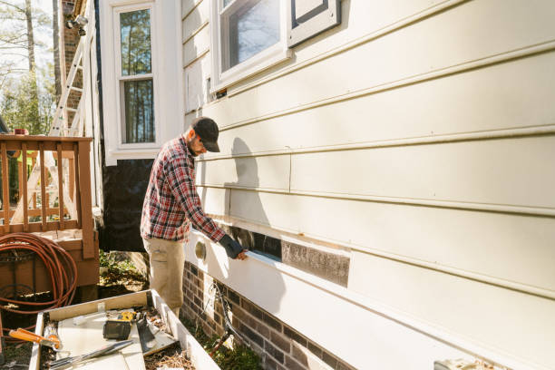 Trusted Storm Damage Siding Repair service in Wadsworth, IL - Creative Siding